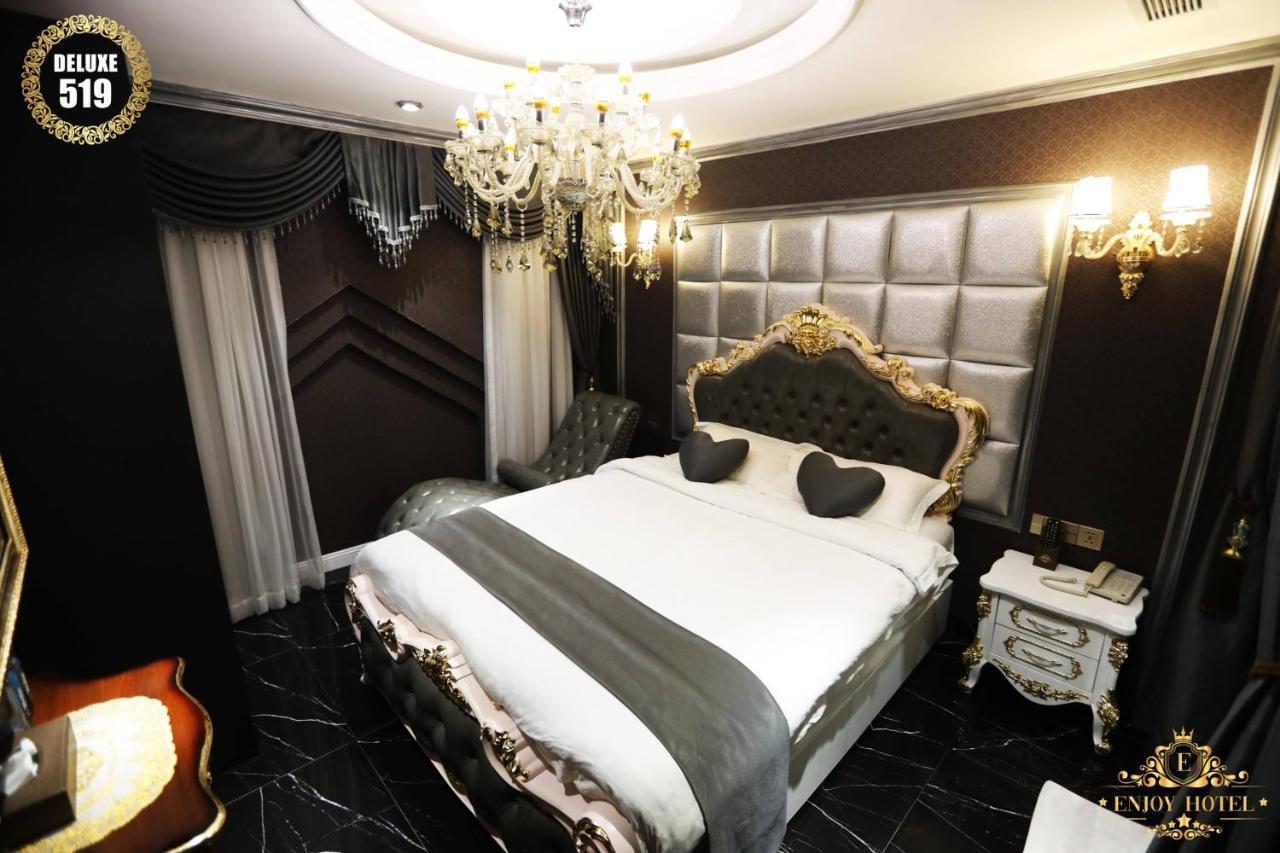 Enjoy Hotel 7 Cidade de Ho Chi Minh Exterior foto