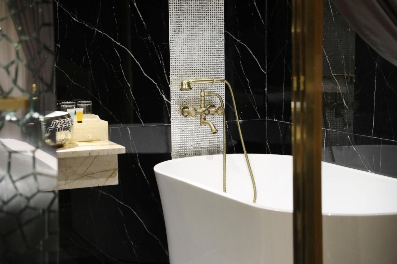 Enjoy Hotel 7 Cidade de Ho Chi Minh Exterior foto
